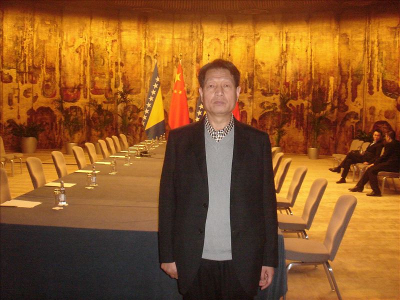 董事长车相安在布加勒斯特中罗经贸洽谈会场